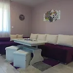 стоянови *