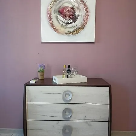 Apartament стоянови *